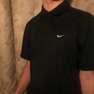 NIKE POLO T-SHIRT